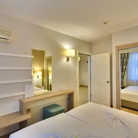 Novella アパートホテル