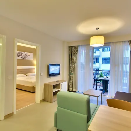 Novella Hotel apartamentowy *
